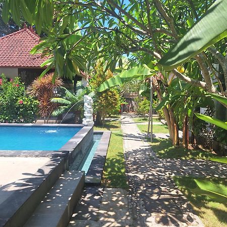 Apartamento D'Waktu In House Lembongan Exterior foto