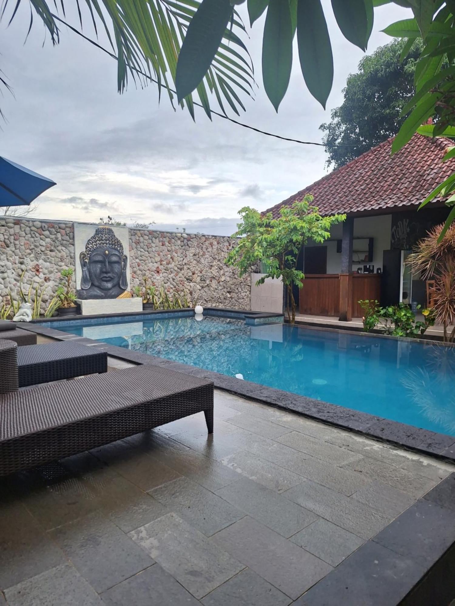 Apartamento D'Waktu In House Lembongan Exterior foto