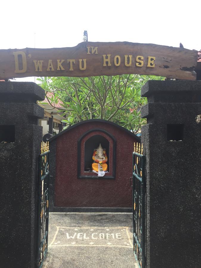 Apartamento D'Waktu In House Lembongan Exterior foto